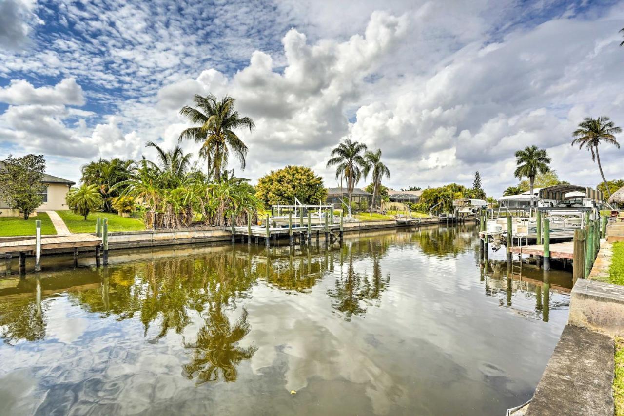 Cape Coral Home With Heated Pool, Dock And Gulf Access Exterior photo